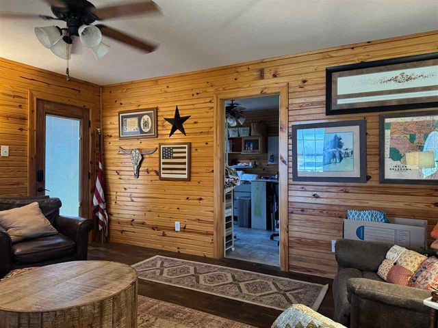 14063 NE Carlson Rd, Elgin, OK 73538