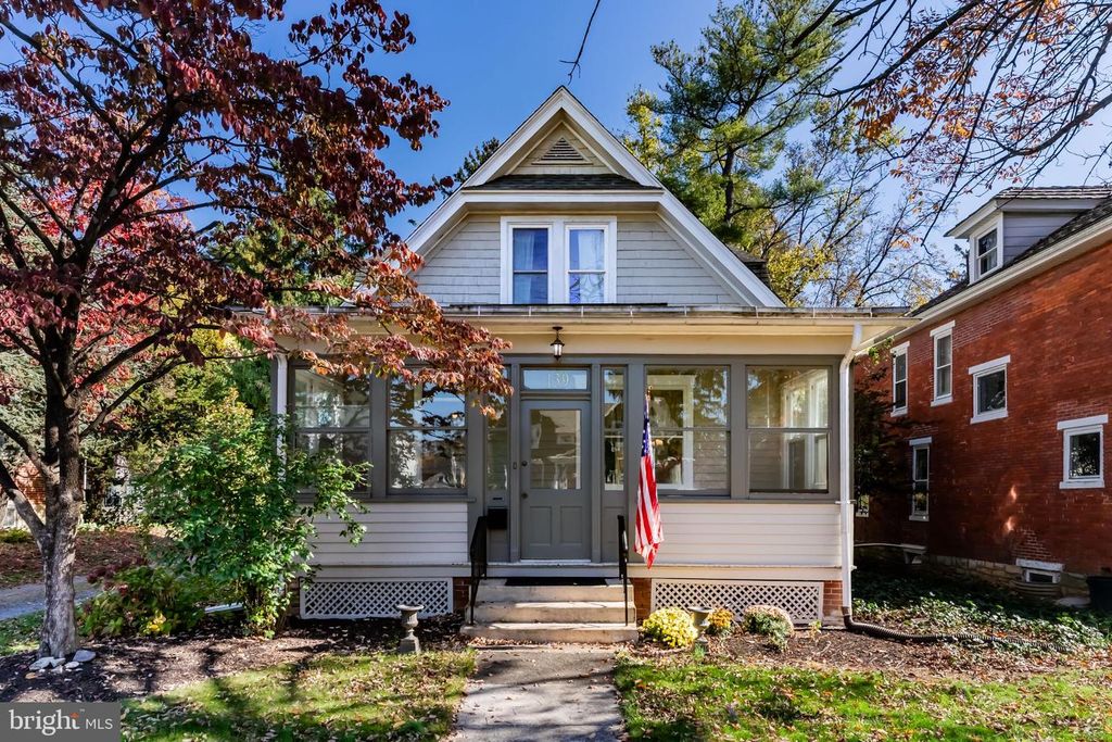 139 N 26TH ST, Camp Hill, PA 17011