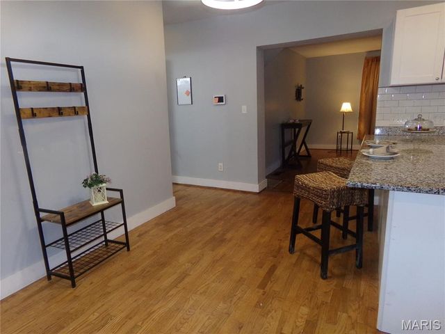 619 S 4th Street, Greenville, IL 62246