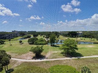 3520 Oaks Way 807, Pompano Beach, FL 33069