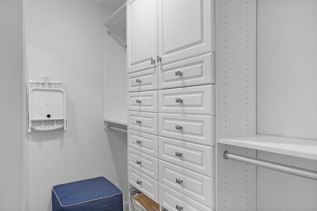 420 W Oselka Drive 212, New Buffalo City, MI 49117