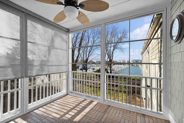 420 W Oselka Drive 212, New Buffalo City, MI 49117