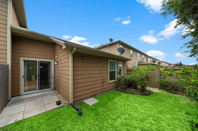14922 Trinity Meadow Drive, Houston, TX 77489