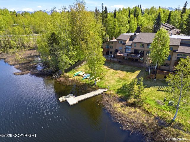 6622 Lakeway Drive, Anchorage, AK 99502