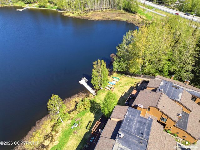 6622 Lakeway Drive, Anchorage, AK 99502