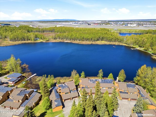 6622 Lakeway Drive, Anchorage, AK 99502