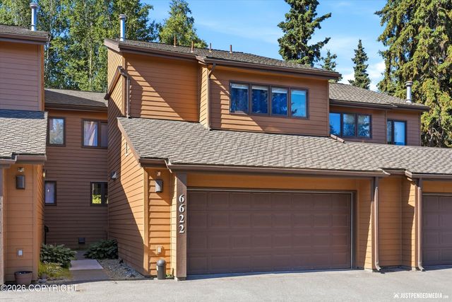 6622 Lakeway Drive, Anchorage, AK 99502