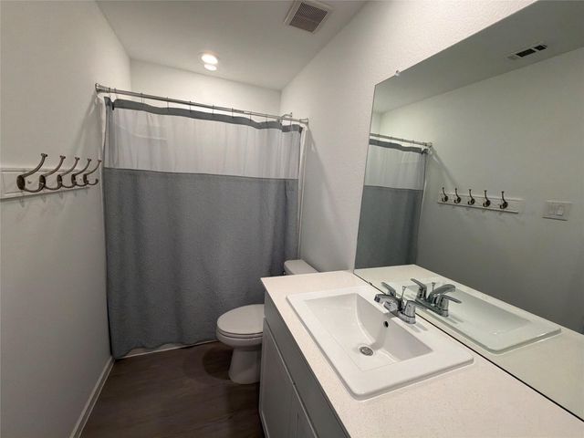 930 Pertuso Lane, Huffman, TX 77336