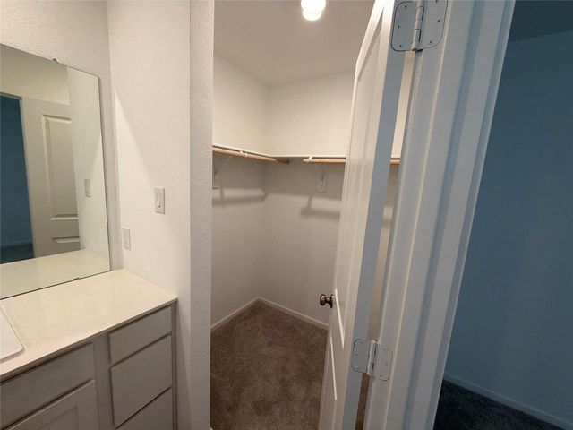 930 Pertuso Lane, Huffman, TX 77336