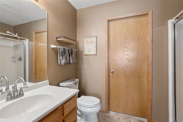 2836 Ashland Court, Altoona, IA 50009