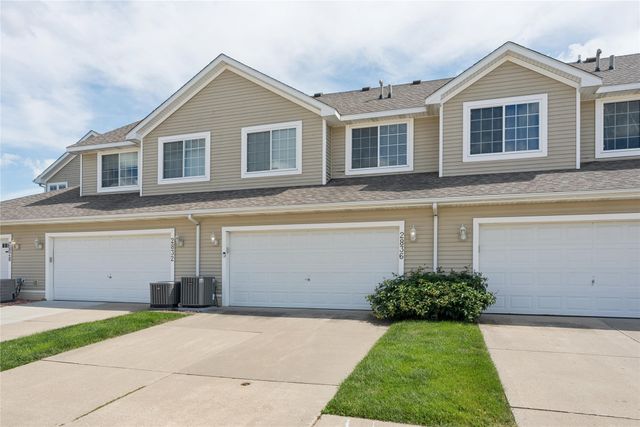 2836 Ashland Court, Altoona, IA 50009