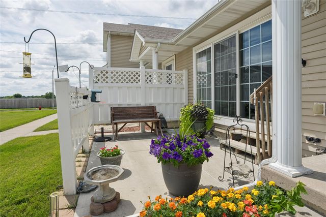 2836 Ashland Court, Altoona, IA 50009