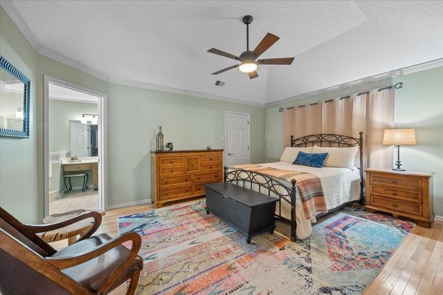 8930 WOODMARK DR, Cordova, TN 38018