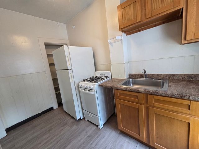 59 Cushing Avenue 5, Boston, MA 02125