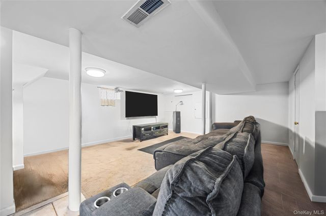 24 Jackson Avenue, Elmont, NY 11003