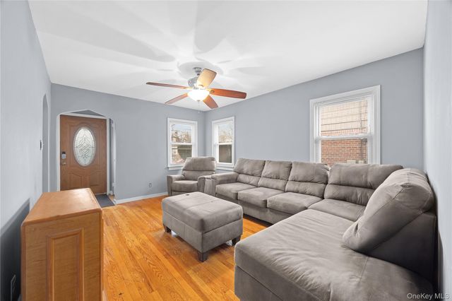 24 Jackson Avenue, Elmont, NY 11003