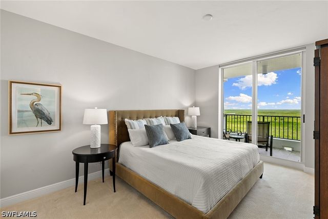 1050 Borghese LN 1202, Naples, FL 34114