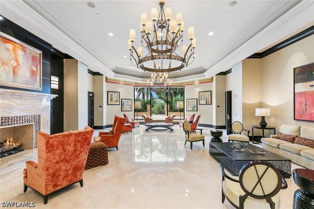 1050 Borghese LN 1202, Naples, FL 34114