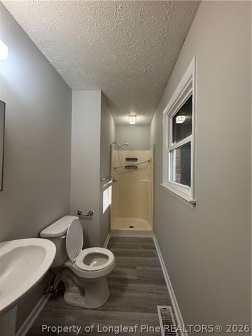 3200 Teakwood Court, Hope Mills, NC 28348