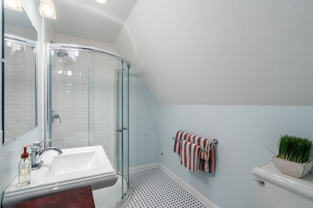 1 Woodholm Circle, Manchester, MA 01944
