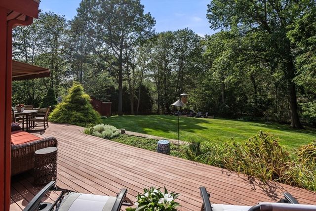 1 Woodholm Circle, Manchester, MA 01944
