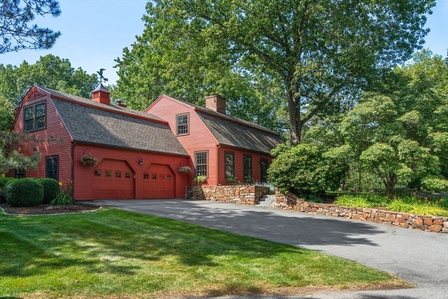 1 Woodholm Circle, Manchester, MA 01944