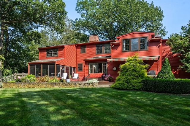 1 Woodholm Circle, Manchester, MA 01944