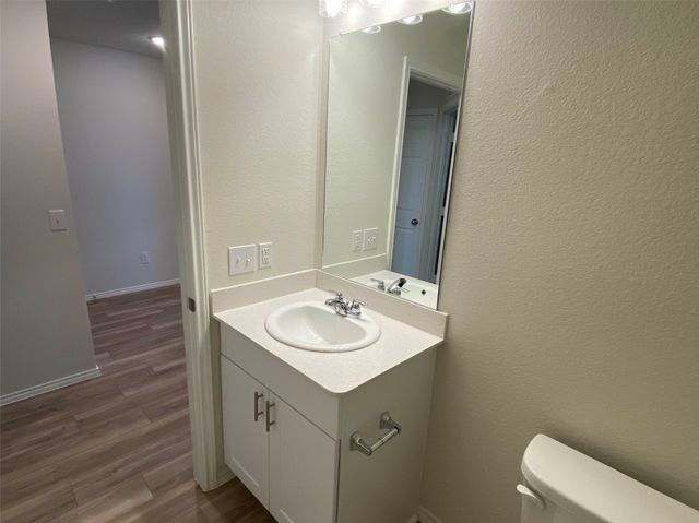 4533 Greenham Lane, Fort Worth, TX 76036