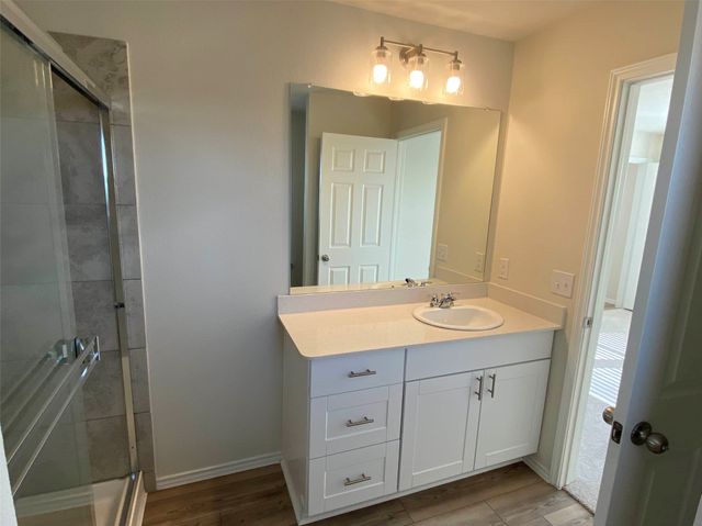 4533 Greenham Lane, Fort Worth, TX 76036