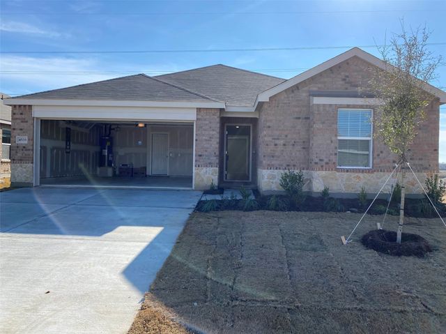 4533 Greenham Lane, Fort Worth, TX 76036