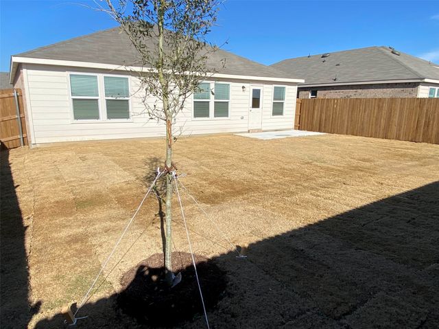 4533 Greenham Lane, Fort Worth, TX 76036