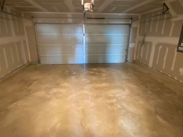 4533 Greenham Lane, Fort Worth, TX 76036