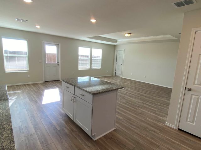 4533 Greenham Lane, Fort Worth, TX 76036