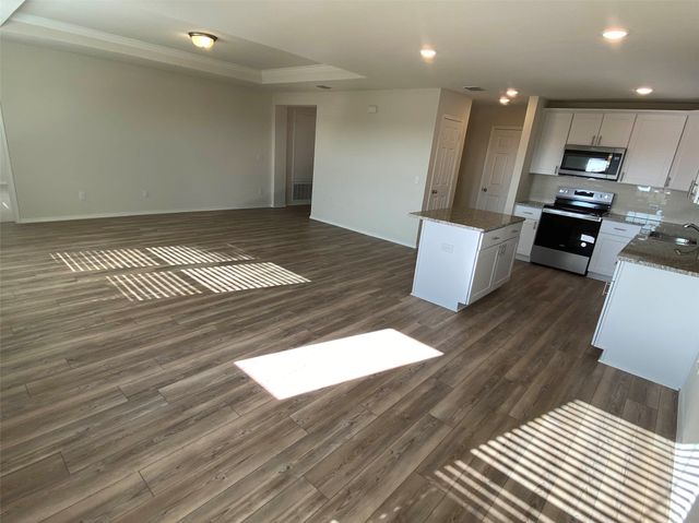 4533 Greenham Lane, Fort Worth, TX 76036