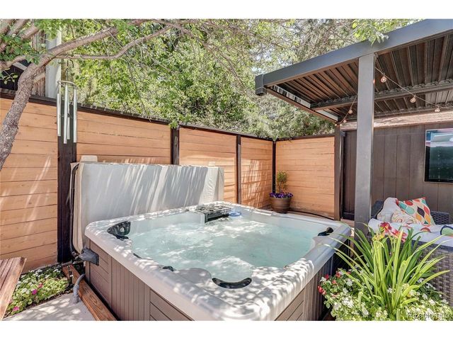 3000 S Marion St, Englewood, CO 80113