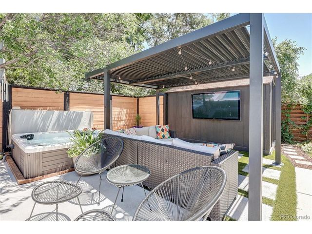 3000 S Marion St, Englewood, CO 80113