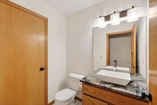 816 Bergen Court, Stoughton, WI 53589