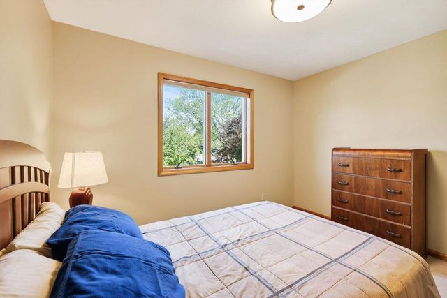 816 Bergen Court, Stoughton, WI 53589