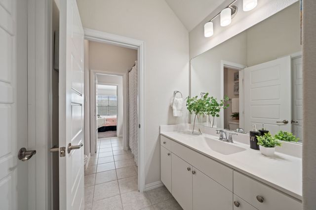 744 Patriot Lane, Irving, TX 75060