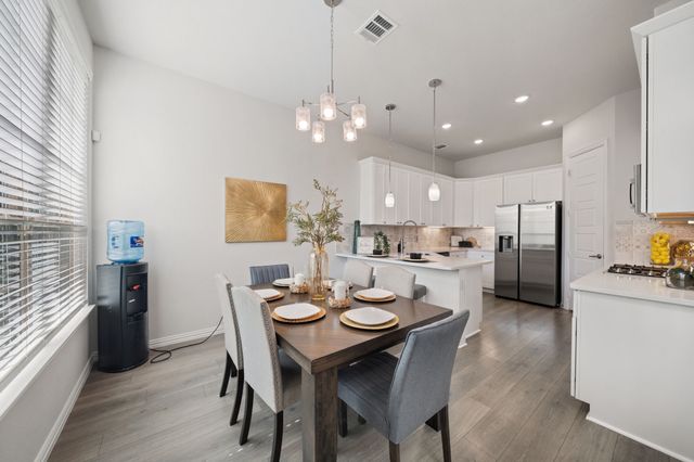 744 Patriot Lane, Irving, TX 75060