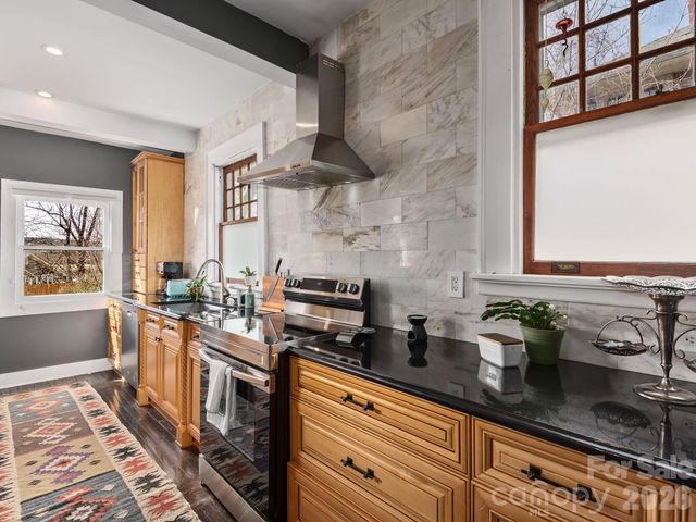 178 Montford Avenue, Asheville, NC 28801