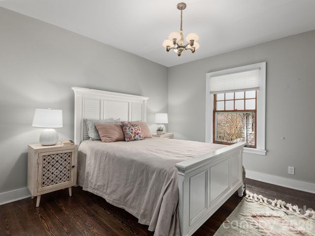 178 Montford Avenue, Asheville, NC 28801