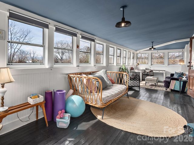 178 Montford Avenue, Asheville, NC 28801