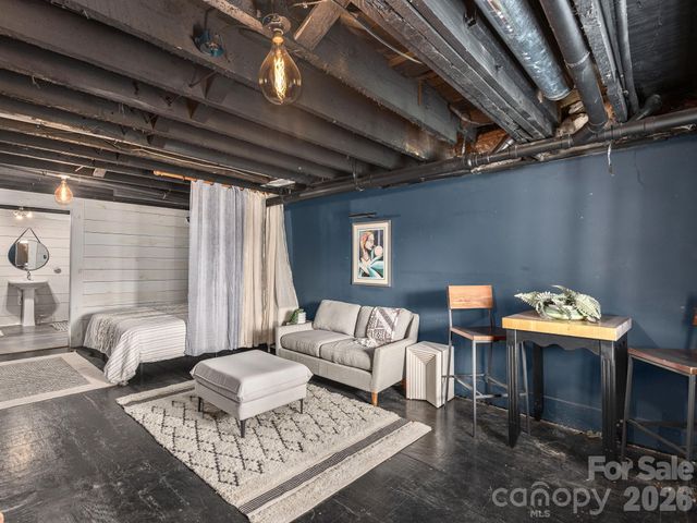 178 Montford Avenue, Asheville, NC 28801