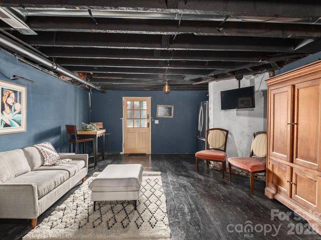 178 Montford Avenue, Asheville, NC 28801