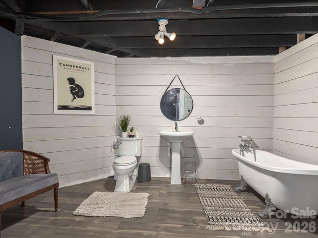 178 Montford Avenue, Asheville, NC 28801