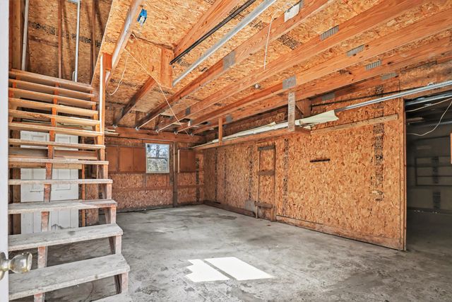 2405 100th Avenue, Evart, MI 49631