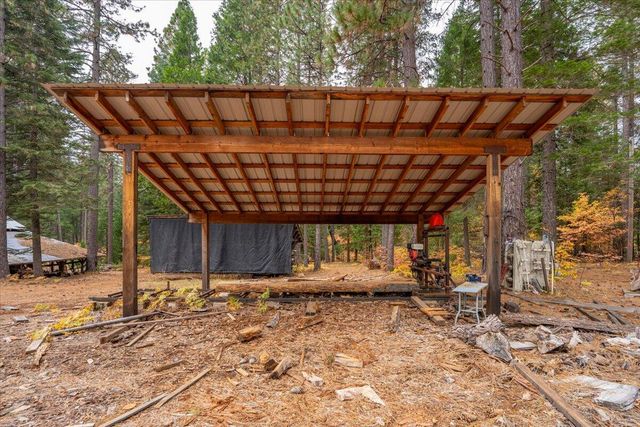 29104 Johnson Road, Montgomery Creek, CA 96065