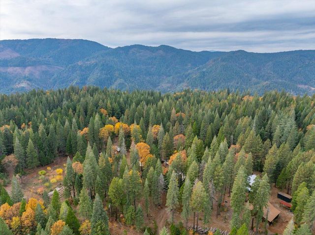 29104 Johnson Road, Montgomery Creek, CA 96065