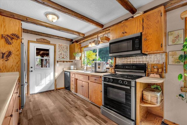 29104 Johnson Road, Montgomery Creek, CA 96065